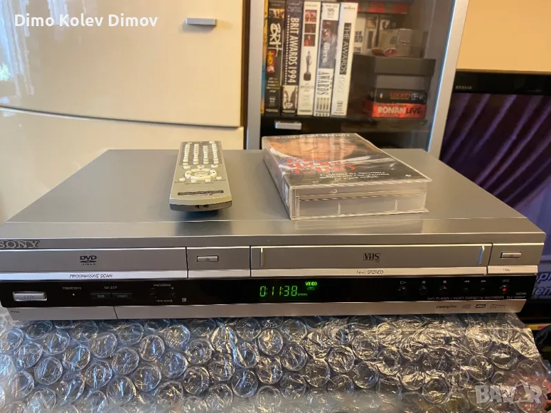 SONY SLV 980 DVD - VHS Видео комбо, снимка 1