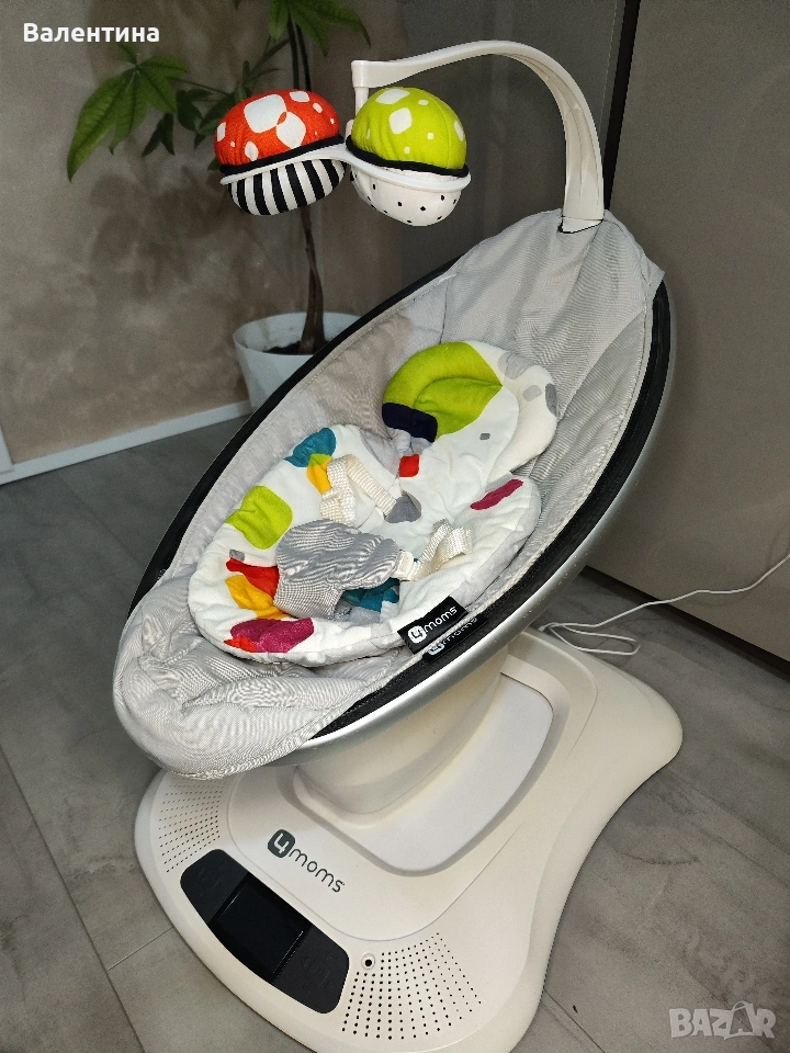 Електрическа бебешка люлка 4Moms mamaRoo, снимка 1