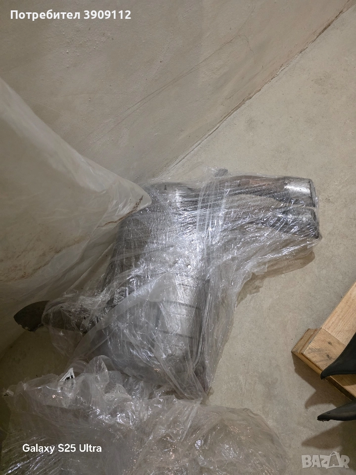 Оригинално крайно гърне от Audi S3 8P, снимка 1