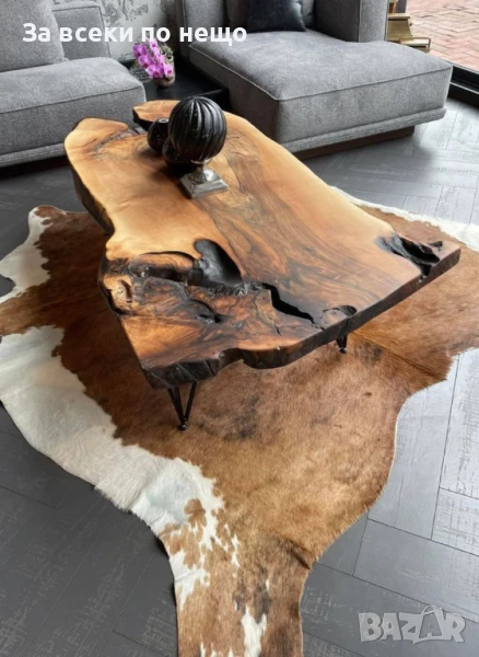 Ръчно Изработена Холна Маса, снимка 1