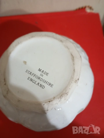 Порцеланова саксия, снимка 4 - Други ценни предмети - 53839052