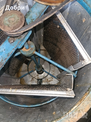 Ръчна центрофуга за мед., снимка 2 - За пчели - 52347650