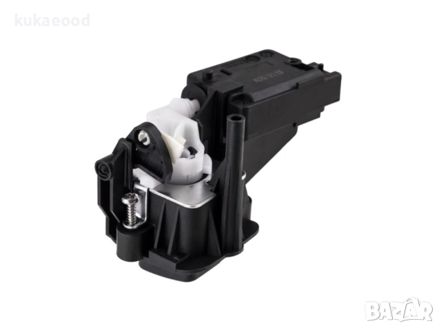 Моторче за централно заключване на багажник на Opel Vivaro A (2001-2014), снимка 2 - Части - 52322541