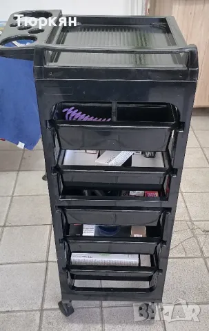 фризьорска количка