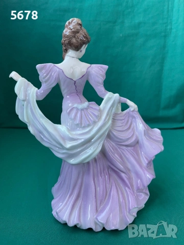 Порцеланова статуетка ,,Coalport”, снимка 5 - Статуетки - 53814785