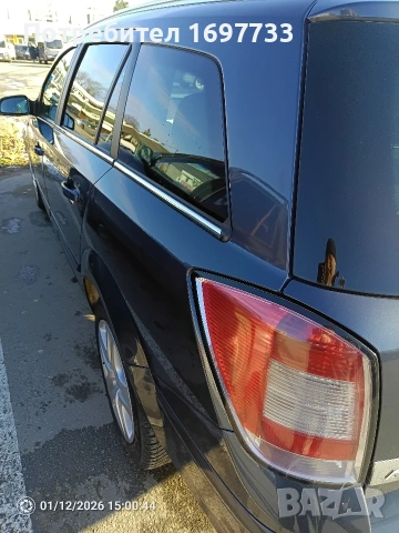 Opel Astra H Caravan 1,7 CDTI , снимка 2 - Автомобили и джипове - 53103934