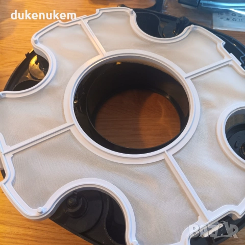 Безжичен робот за почистване на басейн, акумулаторен, двоен филтър, снимка 11 - Басейни и аксесоари - 53372615