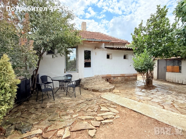 Продавам личната си къща в град Средец, снимка 2 - Къщи - 53719358