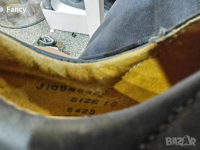 Оригинални детски обувки Dr. Martens 30 номер , снимка 10 - Детски обувки - 53336636