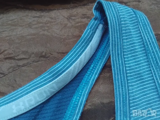 Under Armour 100% оригинален дамски потник, М размер , снимка 3 - Потници - 49830028