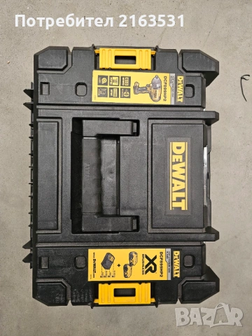 Акумулаторен ударен гайковерт DeWALT DCF899P2, 18 V, 950 Nm, 1/2" с 2 батерии и зарядно 