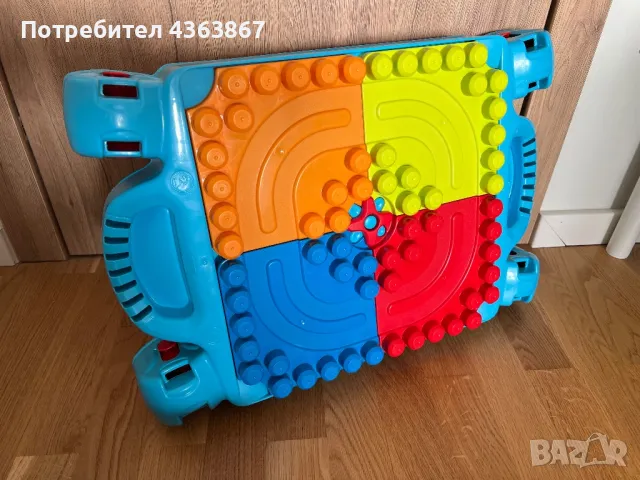 Сгъваема маса конструктор Mega Blocks, снимка 4 - Конструктори - 48756146