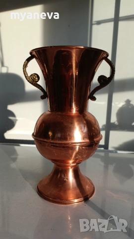 Медна амфора, ваза с бронзови дръжки. , снимка 3 - Вази - 53541368