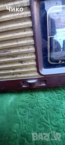 Старо бакелитово лампово радио"Пионер", снимка 5 - Антикварни и старинни предмети - 54118275