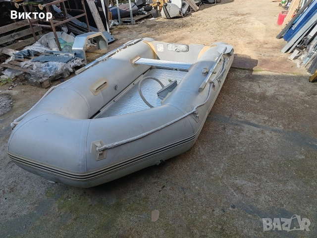 Надуваема лодка Tadpole 300см