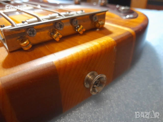 Бас китара Орфей, снимка 18 - Китари - 51287196