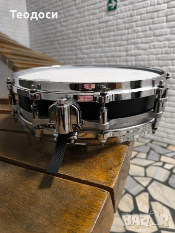 Барабанче Pearl Free Floating System Steel Shell. , снимка 5 - Ударни инструменти - 53103780