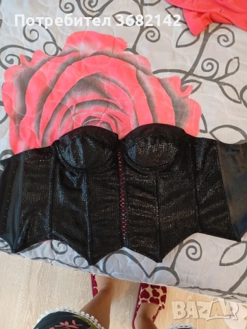 продавам дамски елегантен корсет 