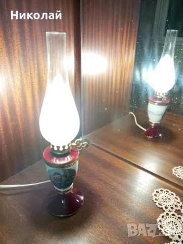 Красива порцеланова нощна лампа, снимка 4 - Антикварни и старинни предмети - 52512515