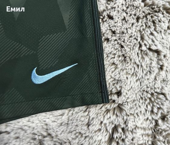 Оригинални шорти Nike x Manchester City, Размер М, снимка 3 - Къси панталони - 46404217
