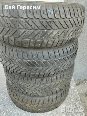205/65/15 четири броя, снимка 2 - Гуми и джанти - 49990630