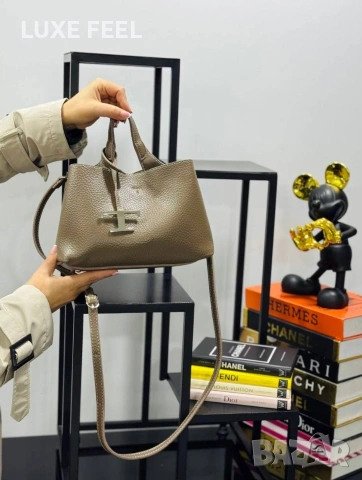 TOD'S 💎 Дамски Чанти , снимка 8 - Чанти - 53326747