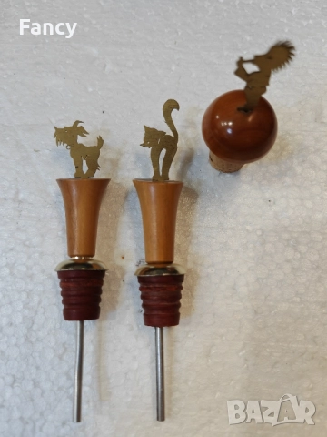 Стари Тапи за бутилки, снимка 3 - Други ценни предмети - 51827514