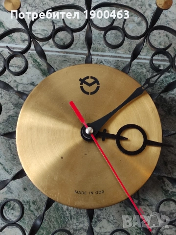 Стенен часовник., снимка 2 - Стенни часовници - 53901176