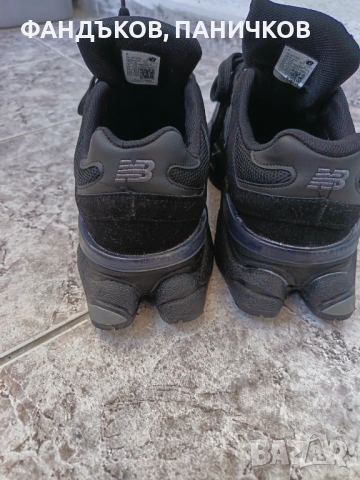 Продавам нови маратонки NEW BALANCE 9060, номер 42, дължина на стелката 27 см., снимка 5 - Маратонки - 53138460