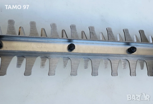 Black Decker GTC1845L - Нов акумулаторен храсторез 18V 5.0Ah, снимка 7 - Градинска техника - 52240468