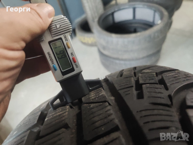 2бр.зимни гуми 235/45/18 Pirelli, снимка 2 - Гуми и джанти - 52742240