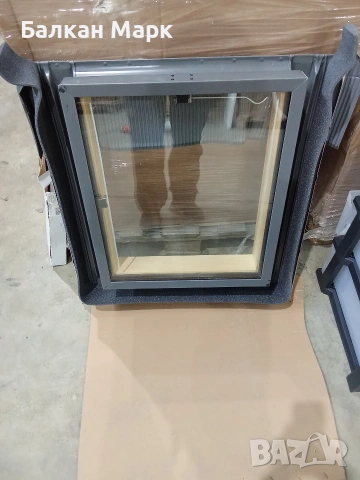 Покривен прозорец (капандура) 45х55 см + Хидроизолационна яка