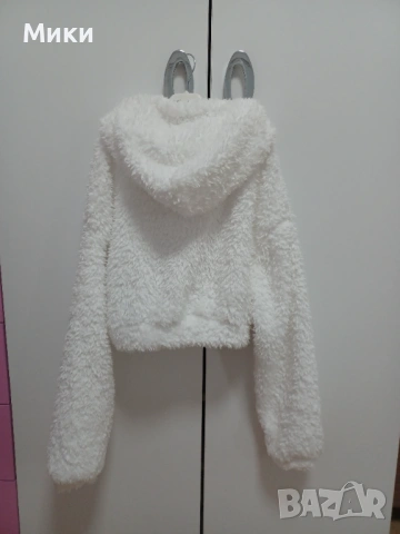 Дамско късо горнище, снимка 2 - Суичъри - 53183657