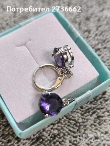 Сребърни обеци с лилав цирконий