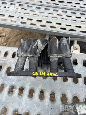 Всмукателен колектор Ситроен Ц2 1.4i 75кс 2003г