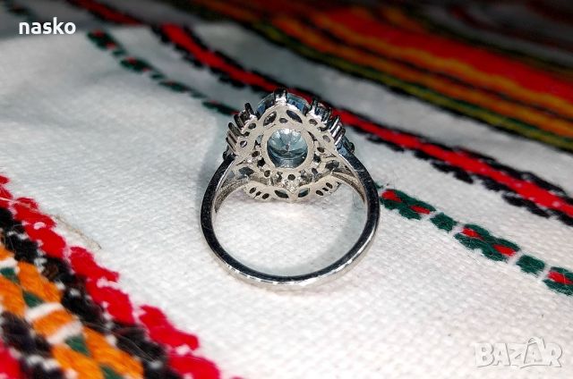 Дамски пръстен с циркони, снимка 7 - Антикварни и старинни предмети - 46433010
