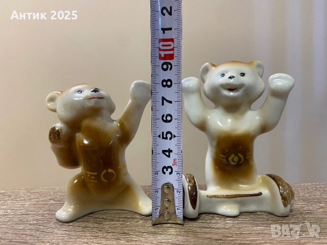 Статуетки „Олимпийски мечета“ (2 бр.), порцелан, снимка 2 - Антикварни и старинни предмети - 52503329