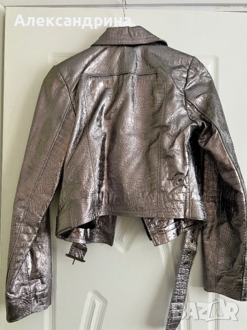 Дамско сребърно яке от естествена кожа , снимка 4 - Якета - 51944649