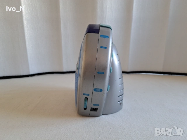 Радио часовник на батерии Heru., снимка 3 - Радиокасетофони, транзистори - 53769563