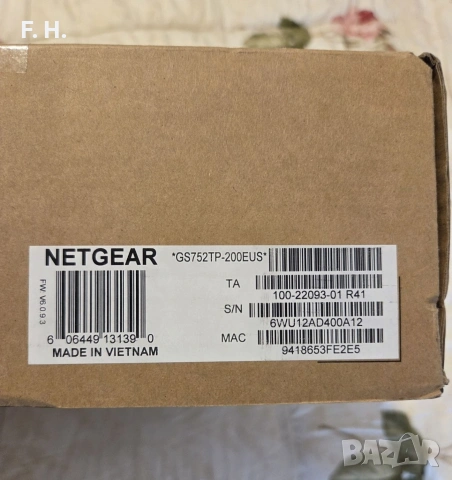 Netgear ProSafe GS752TP 48-Port RJ-45 PoE Gigabit Managed Rack Switch, снимка 3 - Суичове - 53619232