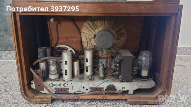 Старо радио Tesla, снимка 2 - Антикварни и старинни предмети - 51551866