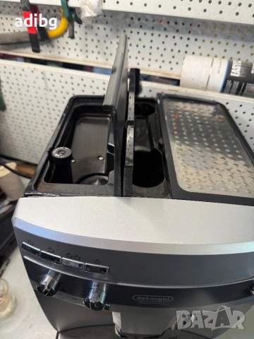 На Части - Delonghi Esperienza ESAM03.110 Delonghi Magnifica, снимка 4 - Кафемашини - 54295085