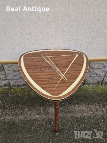 Рядка антикварна немска дизайнерска масичка , снимка 3 - Антикварни и старинни предмети - 53482528