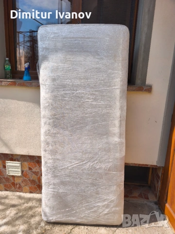 Легла с Матраци 