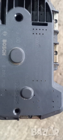 Дроселова клапа Audi A6 C5 2.8, снимка 4 - Части - 51474788