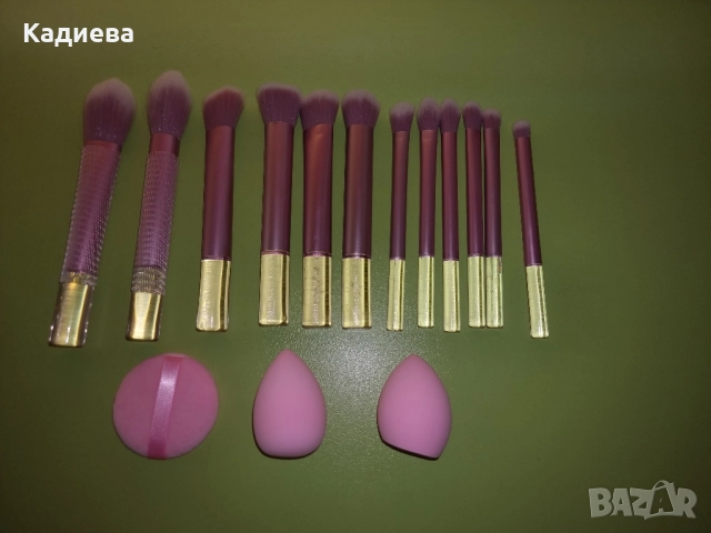 12 четки + 3 бюти блендерa, снимка 3 - Комплекти и лотове - 51654245