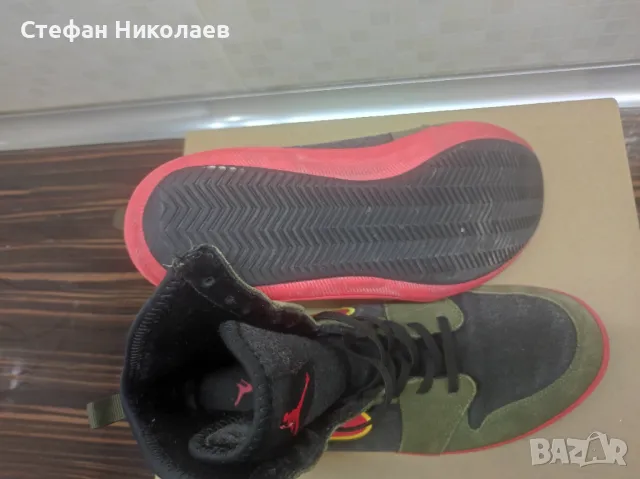 Кецове Nike Jordan , снимка 4 - Кецове - 46945666