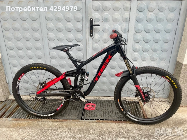 Trek Session 8 downhill