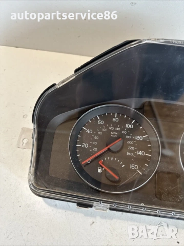 Скоростомер / инструментална табла за Volvo C70 Convertible 2.0D (2008) 31254779, снимка 2 - Части - 54156663