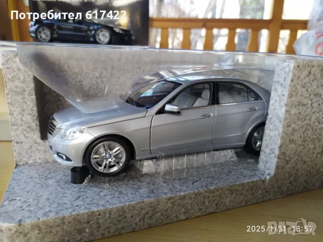 1: 18 Метален модел на Mercedes-Benz E-Klasse W212 Elegance Minichamps, снимка 17 - Колекции - 49097120